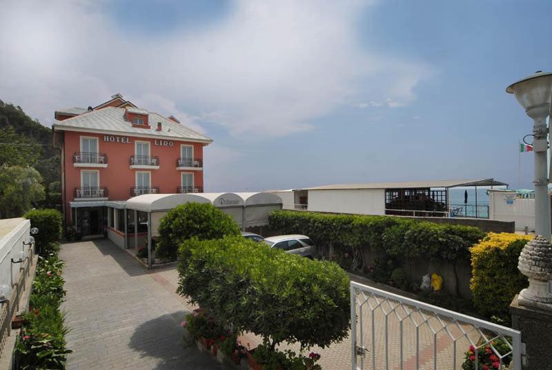 Hotel Lido Deiva Marina Ngoại thất bức ảnh