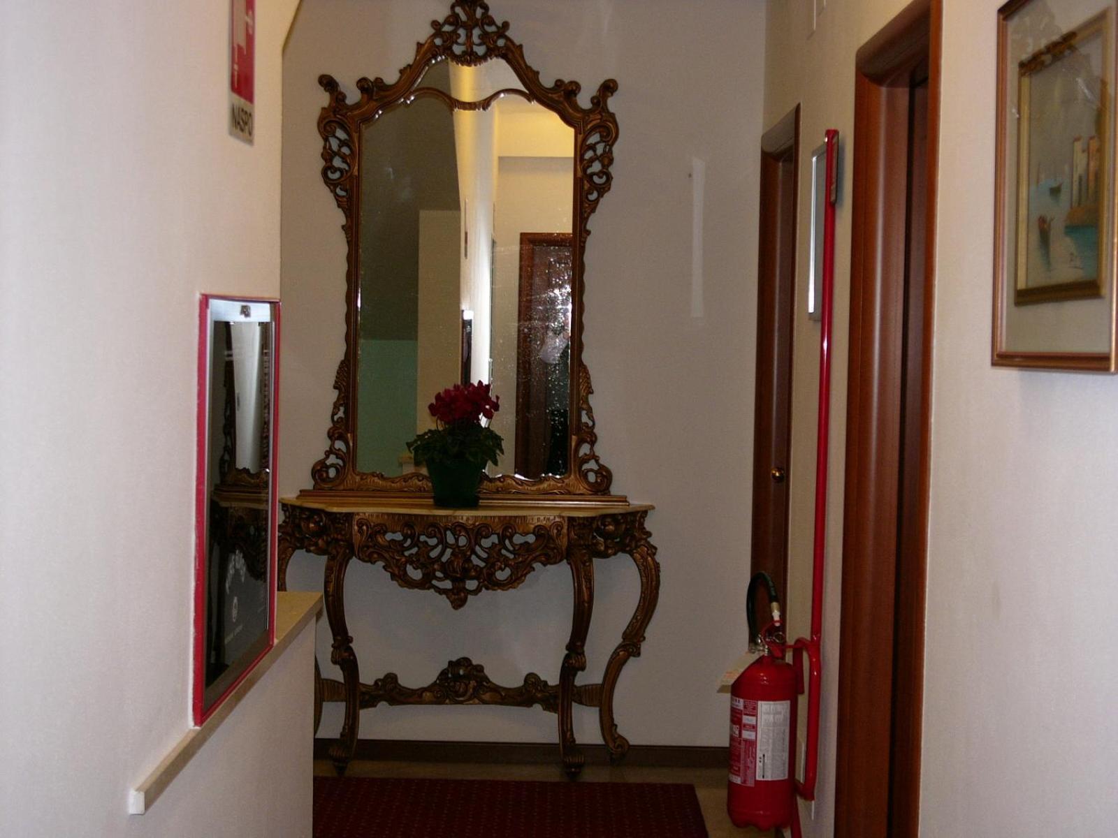 Hotel Lido Deiva Marina Ngoại thất bức ảnh
